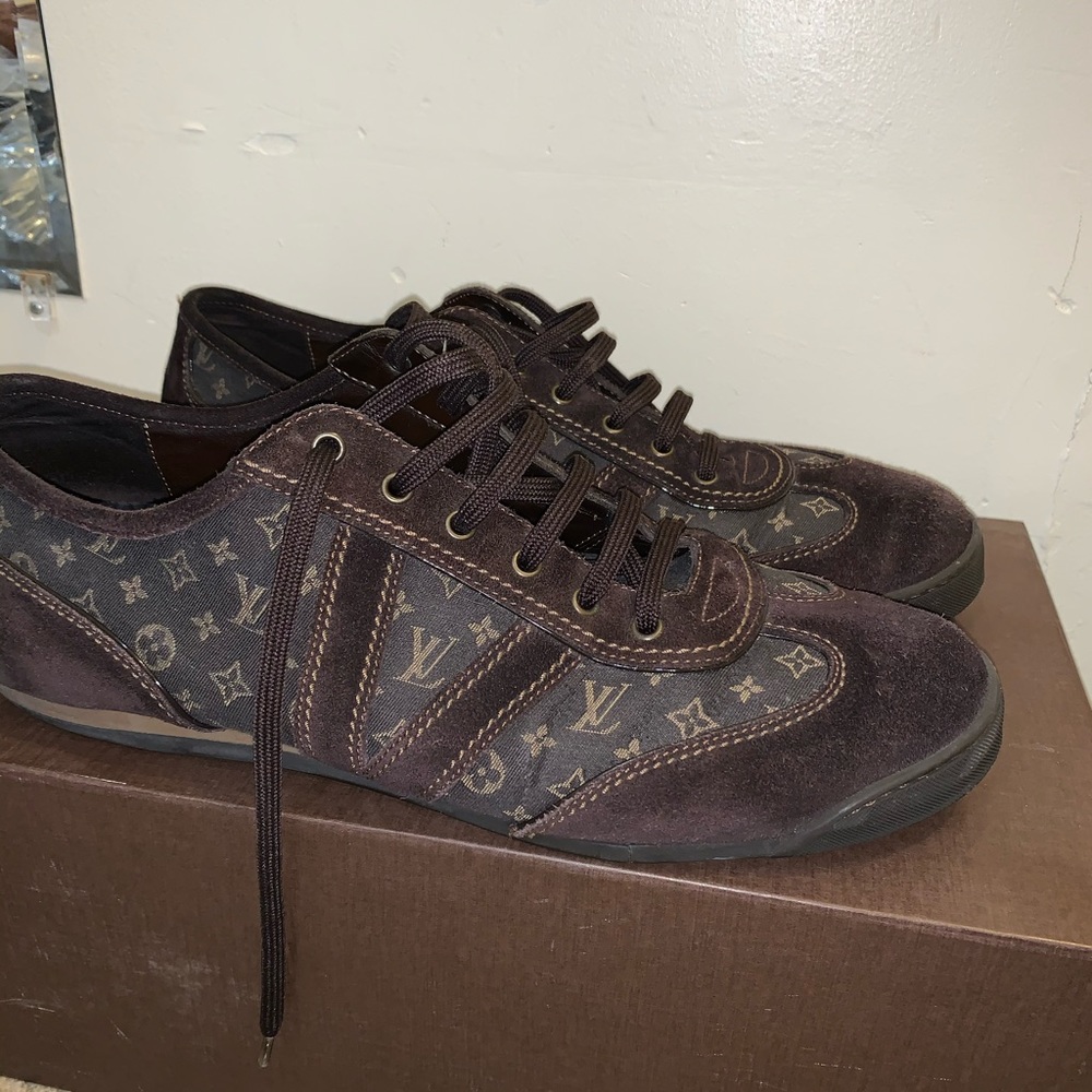 Louis Vuitton Sneakers good condition